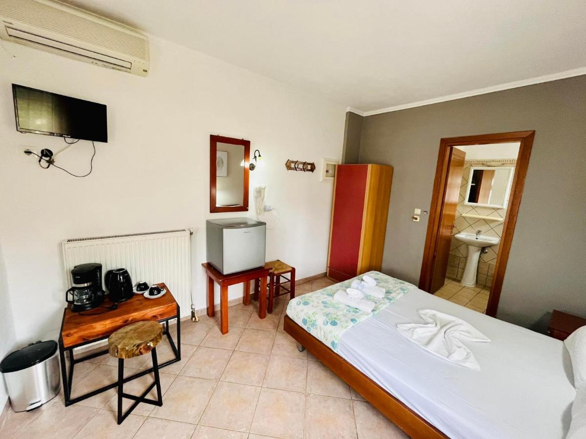 Poplar Lofts & Apartments Karavouzi 프리노스 외부 사진